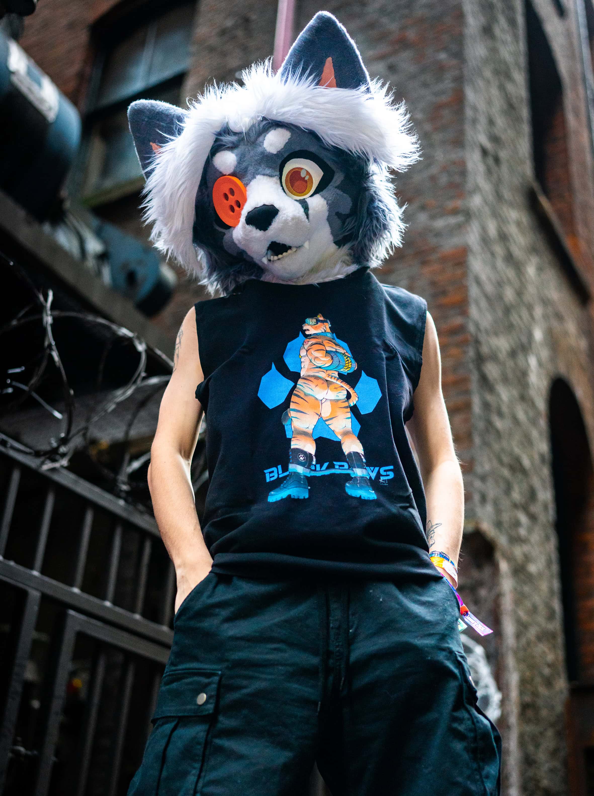 BP058-Black-Paws-Daphur-Sproxxy-2