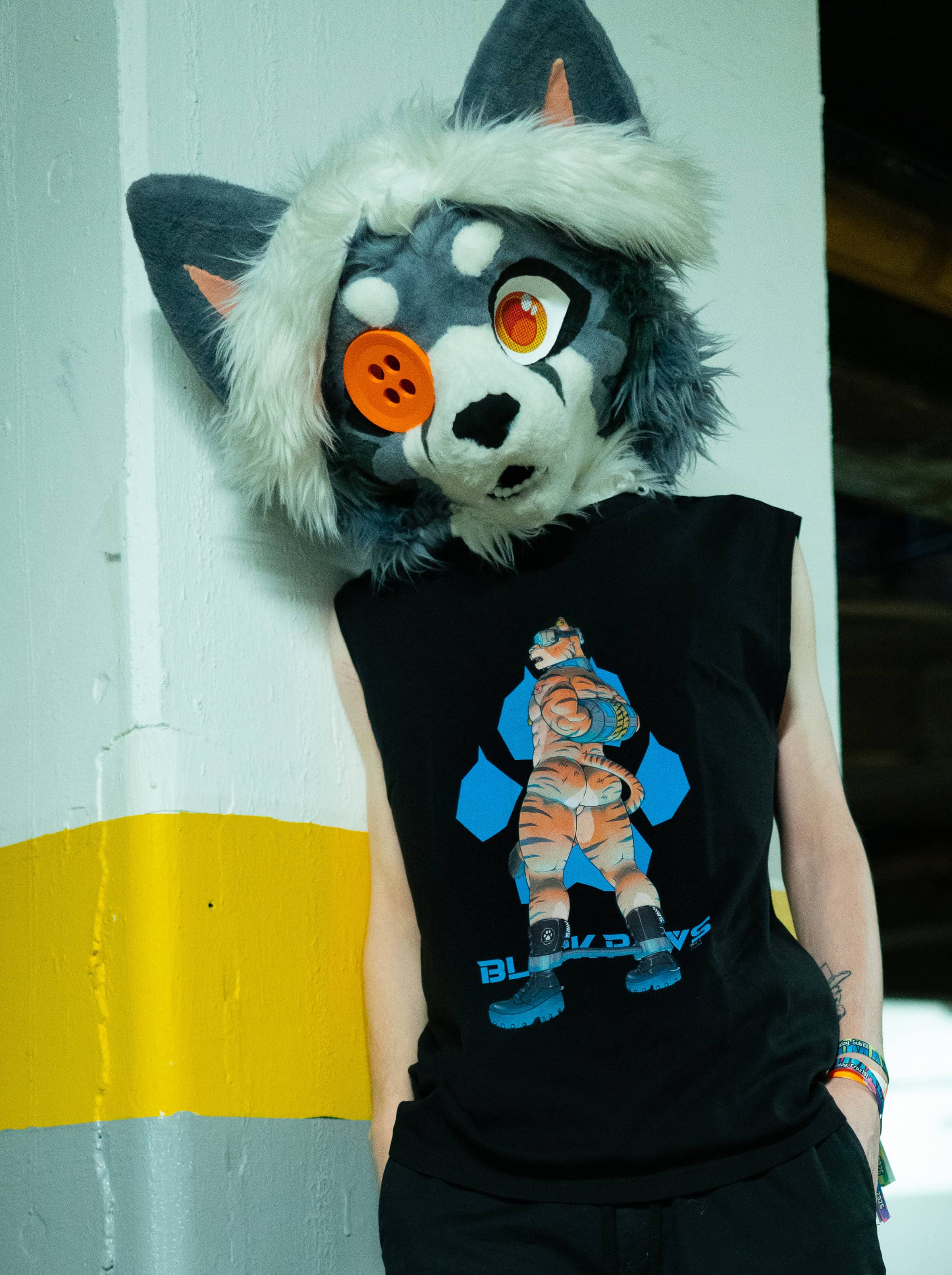 BP058-Black-Paws-Daphur-Sproxxy-4